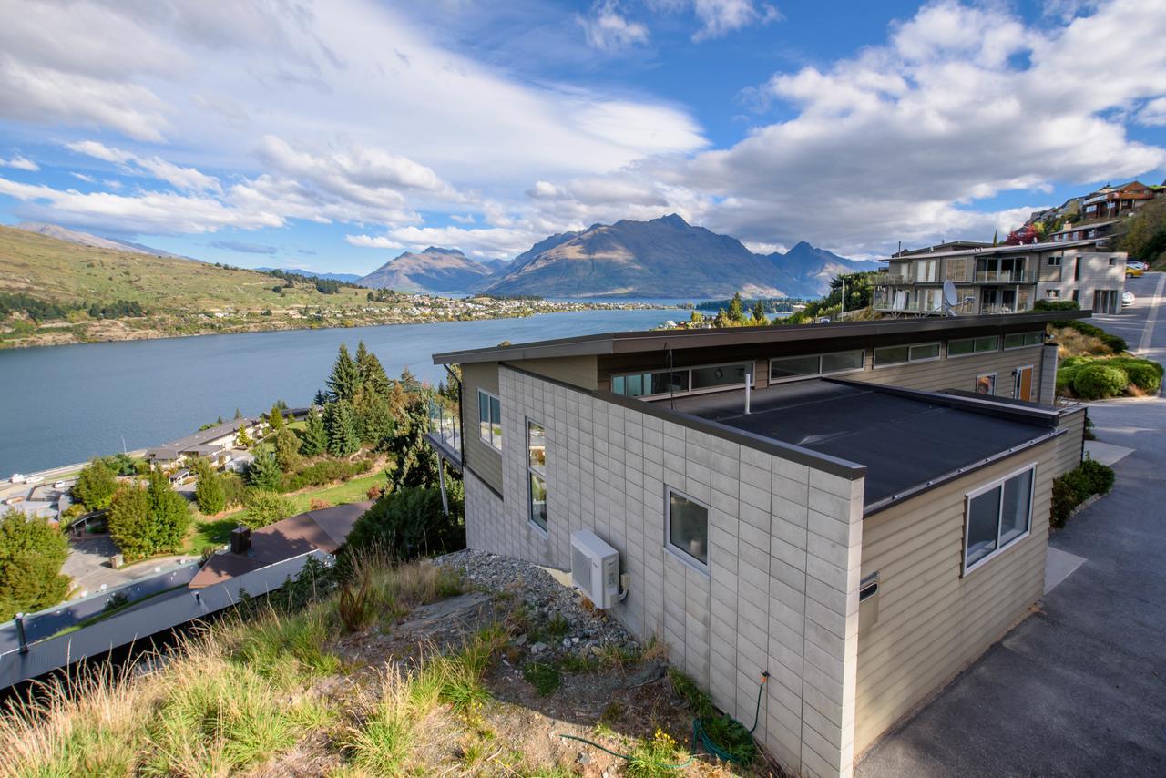 Contemporary Hilltop Abode Queenstown Exteriör bild