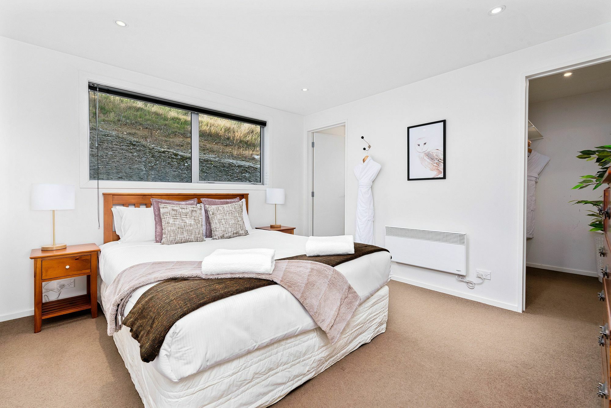 Contemporary Hilltop Abode Queenstown Exteriör bild